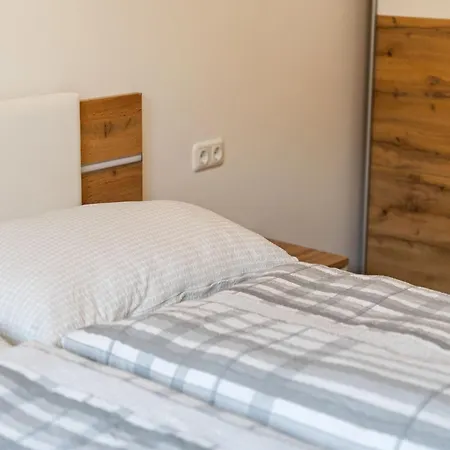 In Near Slopes דירה גרוסארל